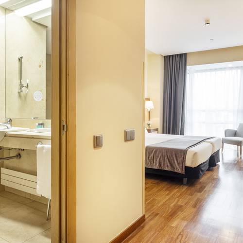 Hotel ILUNION Pío XII Madrid Hotel ILUNION Pío XII Madrid